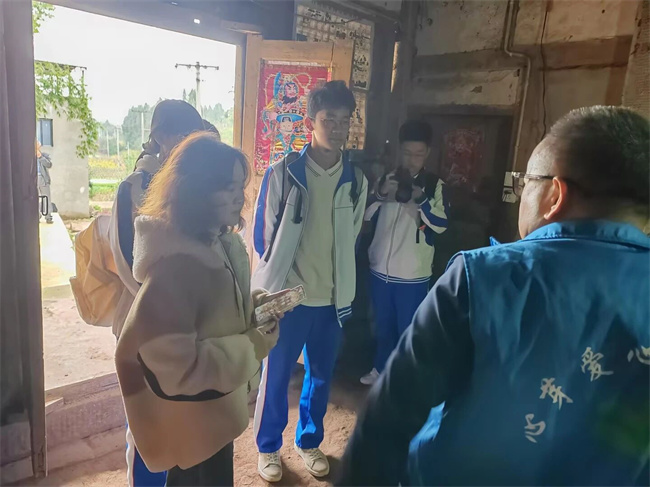 ce4b2ffe-bf54-4050-a11e-040bf3f7581c