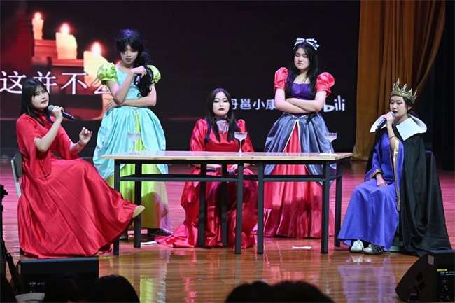 a8aef3d7-f9c8-4da2-b837-ce04111662a0