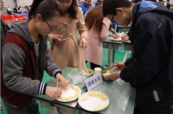 做学习的主人，做生活的能手 ——小记住校生第六届生活技能大赛