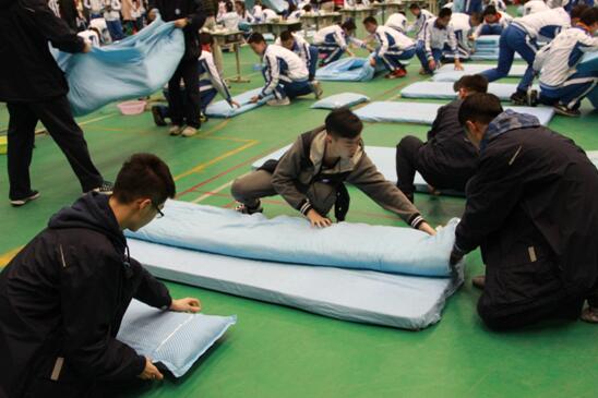 做学习的主人，做生活的能手 ——小记住校生第六届生活技能大赛