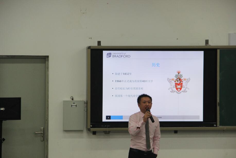 英国名校如何降服七中国高学子