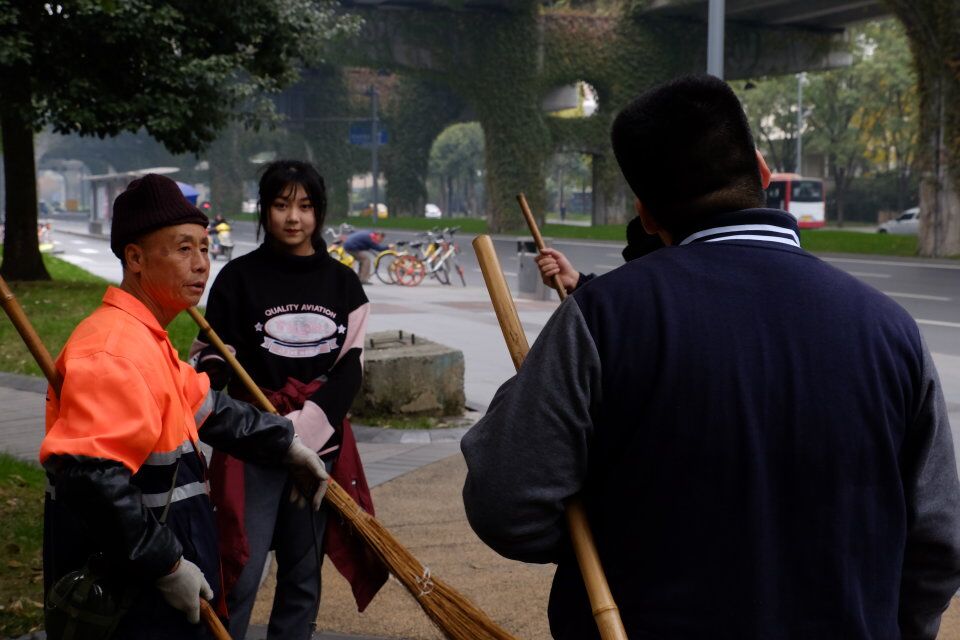 国际志愿人员日 | 辛苦了！城市的美容师！