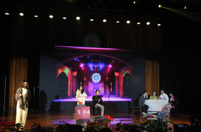 中西结合狂欢趴！国际部的圣诞晚会如此嗨！