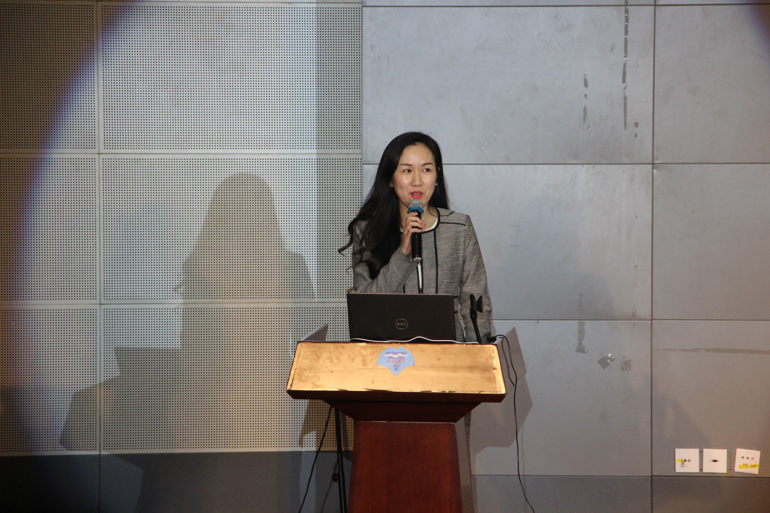 最棒的圣诞礼物，是来自国际部校友的倾心分享——【1224校友分享会回顾】