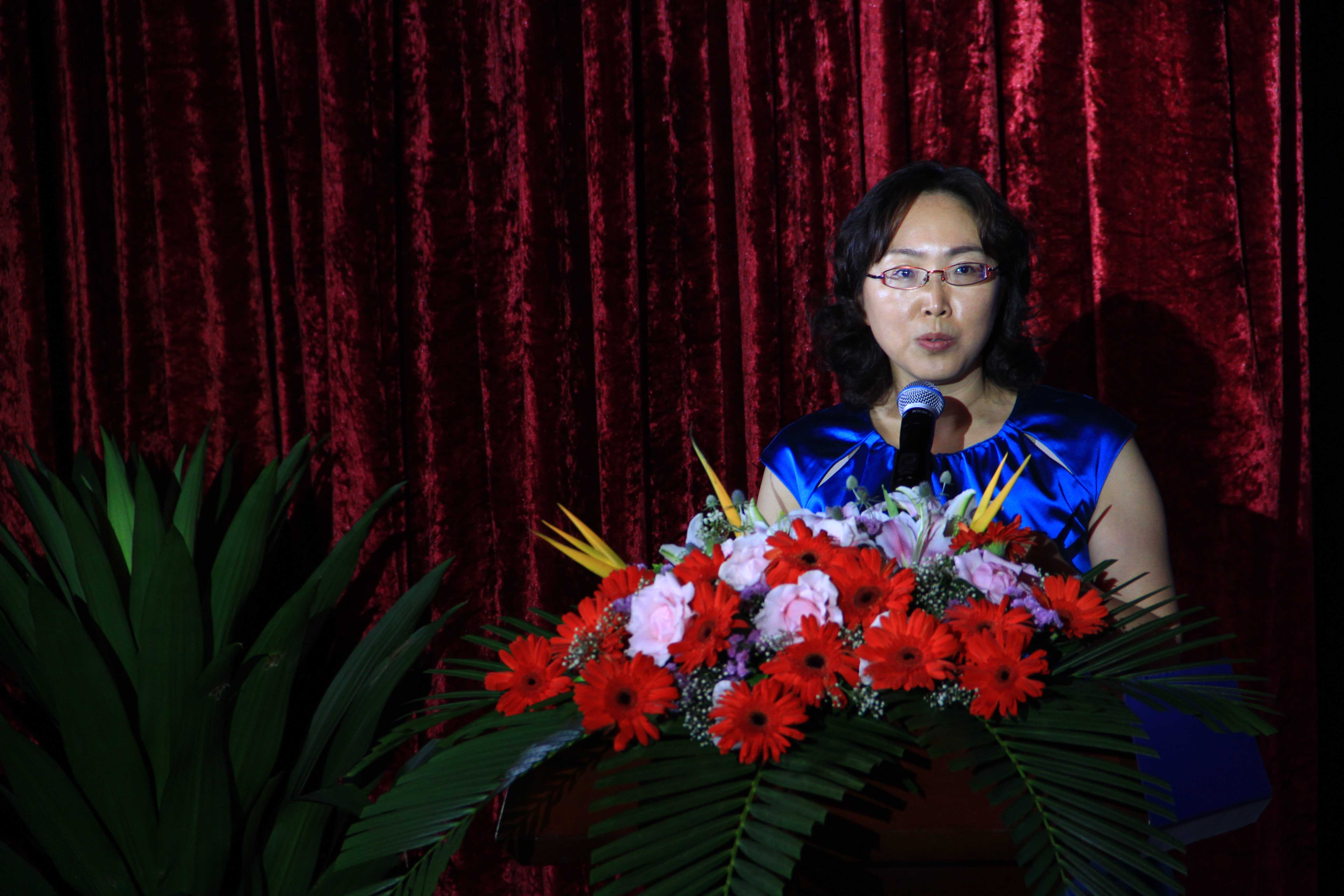 青春绽放，筑梦起航——成都七中国际部2018届毕业典礼圆满落幕！